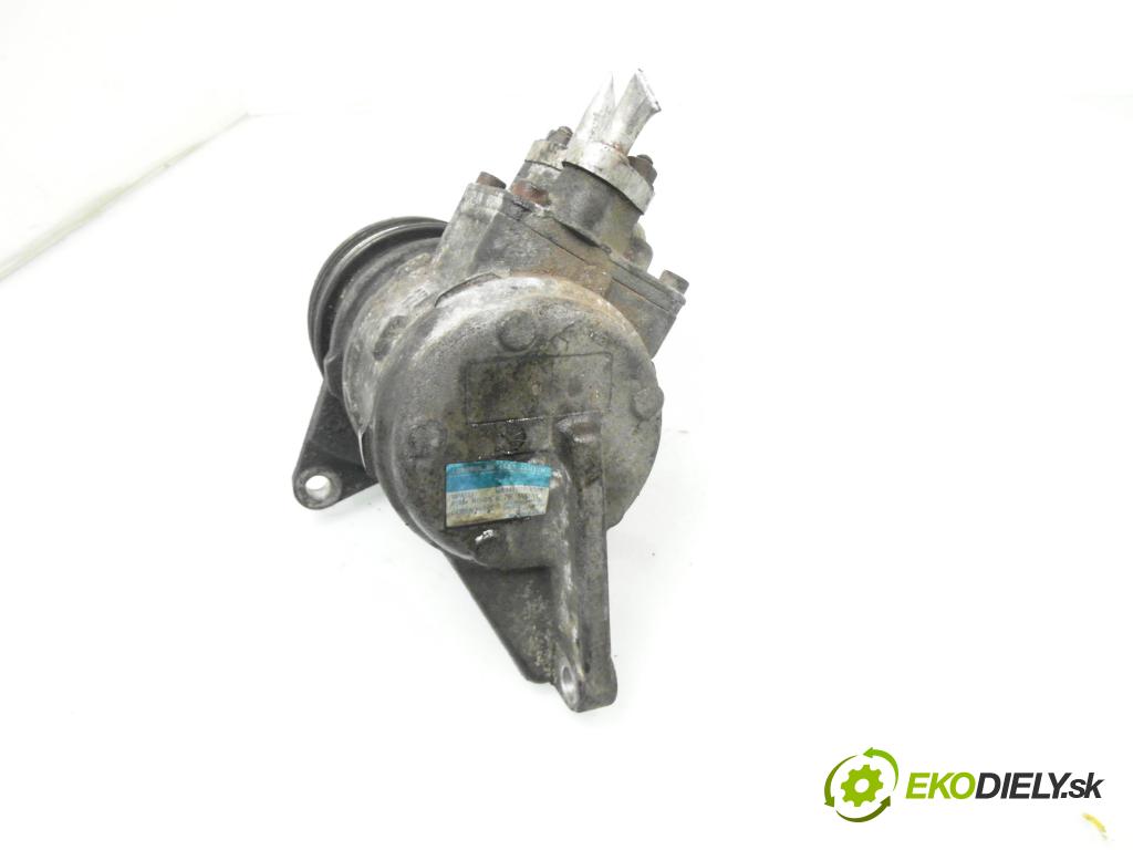 CHRYSLER VOYAGER / GRAND VOYAGER III (GS) MINIVAN 1996 128,00 3.3 Flexfuel - EGM 3301,00 KOMPRESOR: klimatizácie 10PA17J ; MC4472004213 (Kompresor klimatizácie)