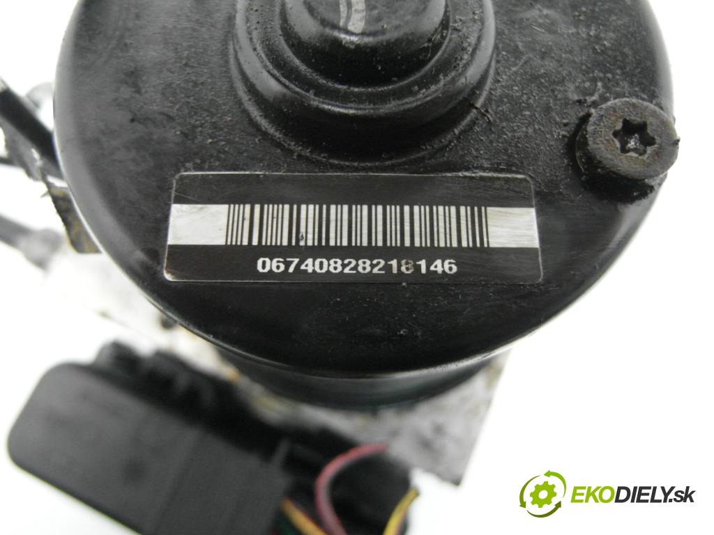 FORD FOCUS C-MAX (DM2) MINIVAN 2005 90,00 1.8 - QQDC 1798,00 Pumpa ABS 00001395E0 ; 10096001113 ; 3M512C405EA (Pumpa ABS)