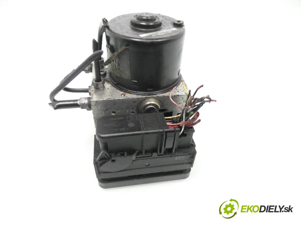 FORD FOCUS C-MAX (DM2) MINIVAN 2005 90,00 1.8 - QQDC 1798,00 Pumpa ABS 00001395E0 ; 10096001113 ; 3M512C405EA (Pumpa ABS)