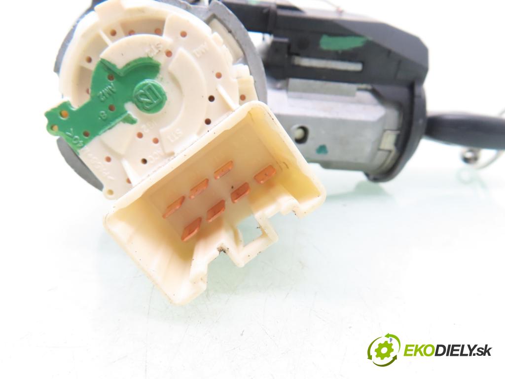 TOYOTA YARIS (_P9_) HB 2007 51,00 1.0 VVT-i (KSP90_) - 1KR-FE 998,00 spinačka N0502241 (Spínacia skrinka)