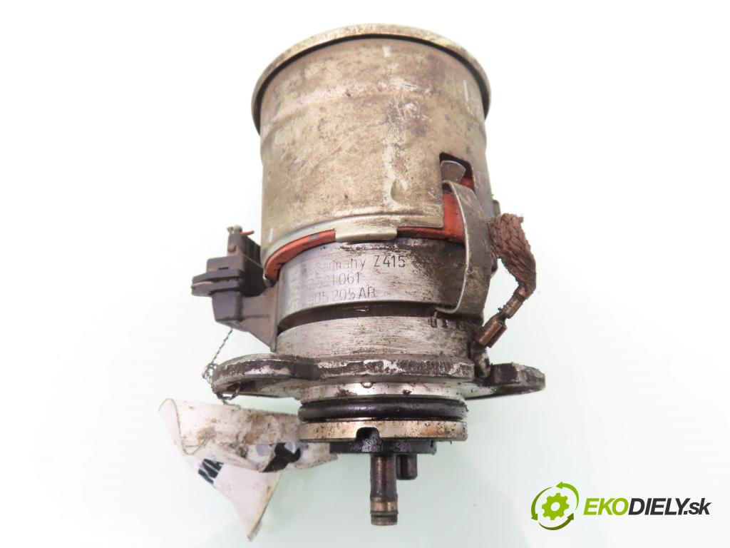 VW POLO (6N1) HB 1996 44,00 1.4 60 1390,00 rozdělovač ZAPALOVÁNÍ 0237521061 ; 030905205AB