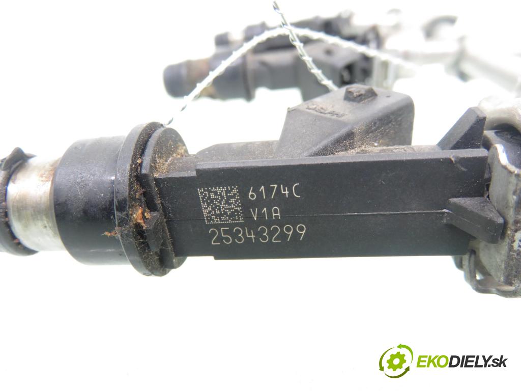 OPEL ASTRA H (A04) HB 2004 77,00 1.6 - Z 16 XEP 1598,00 Lišta vstrekovacia 25343299 (Vstrekovacia lišta)