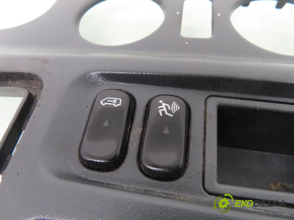 MERCEDES-BENZ SPRINTER 2-t Platforma / podwozie (901, 902) KABINA/PLATFORMA 2004 60,00 208 CDI - OM 611.987 2148,00 MEDIAN: A9016801807
