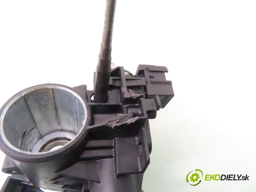 OPEL ZAFIRA A Nadwozie Wielkopojemne (MPV) (T98)  MINIVAN 2000 85,00 1.8 16V 116 - X 18 XE1 1796,00 spínačka 90589313 (Spínací skříňka)