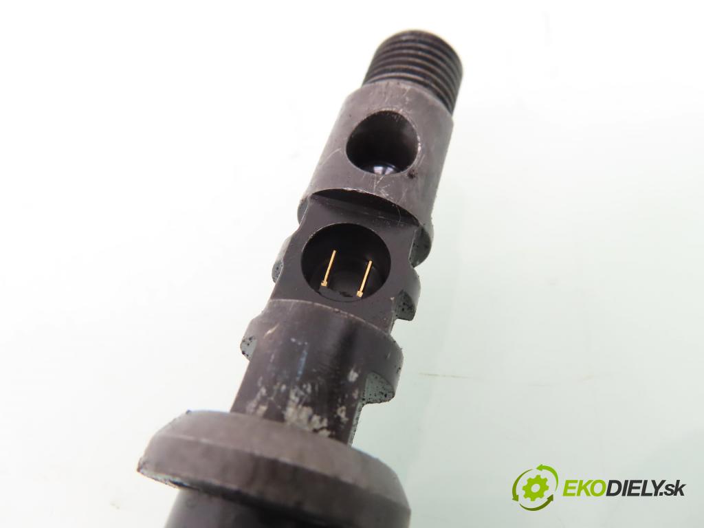 CITROEN C3 I (FC_) HB 2003 50,00 1.4 HDi 8V - 8HX 1398,00 vstrekovač 9650059780 ; EJBR01001A (Vstrekovač paliva)