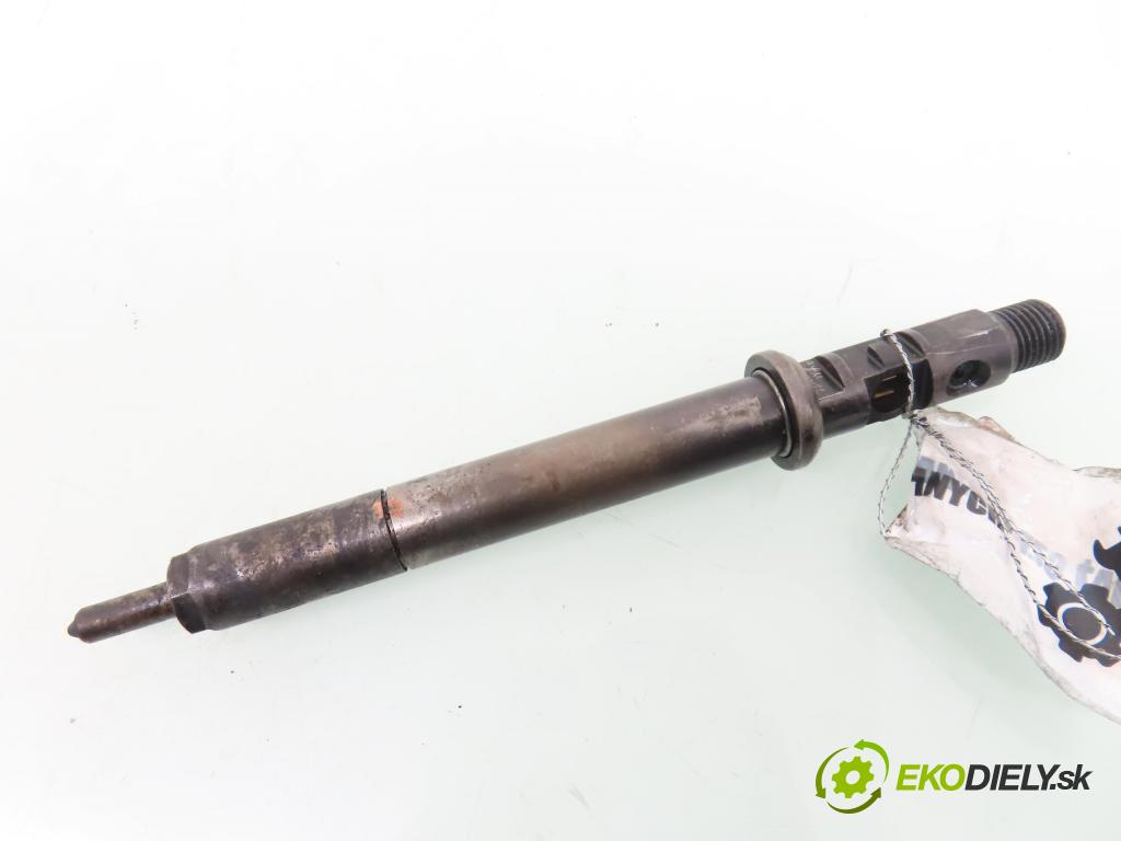 CITROEN C3 I (FC_) HB 2003 50,00 1.4 HDi 8V - 8HX 1398,00 vstrekovač 9650059780 ; EJBR01001A (Vstrekovač paliva)