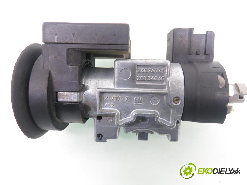 OPEL CORSA B (S93) HB 1999 40,00 1.0 i 12V 54 - X 10 XE 973,00 spinačka / imobilizéra IMMO / Riadiaca jednotka 0261204058 ; 90532609RY ; 09148300