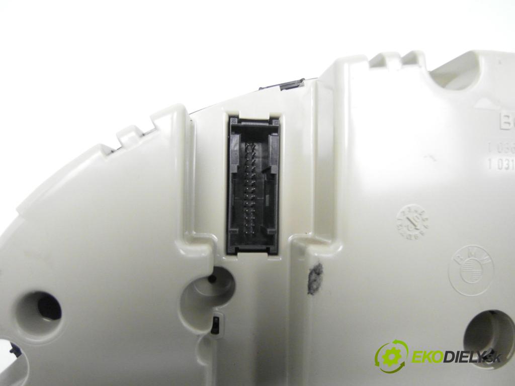 BMW 3 (E46) SEDAN 1999 100,00 320 d 136 - M47 D20 (204D1) 1951,00 Prístrojovka elektrický 6915238 ; 0263639001