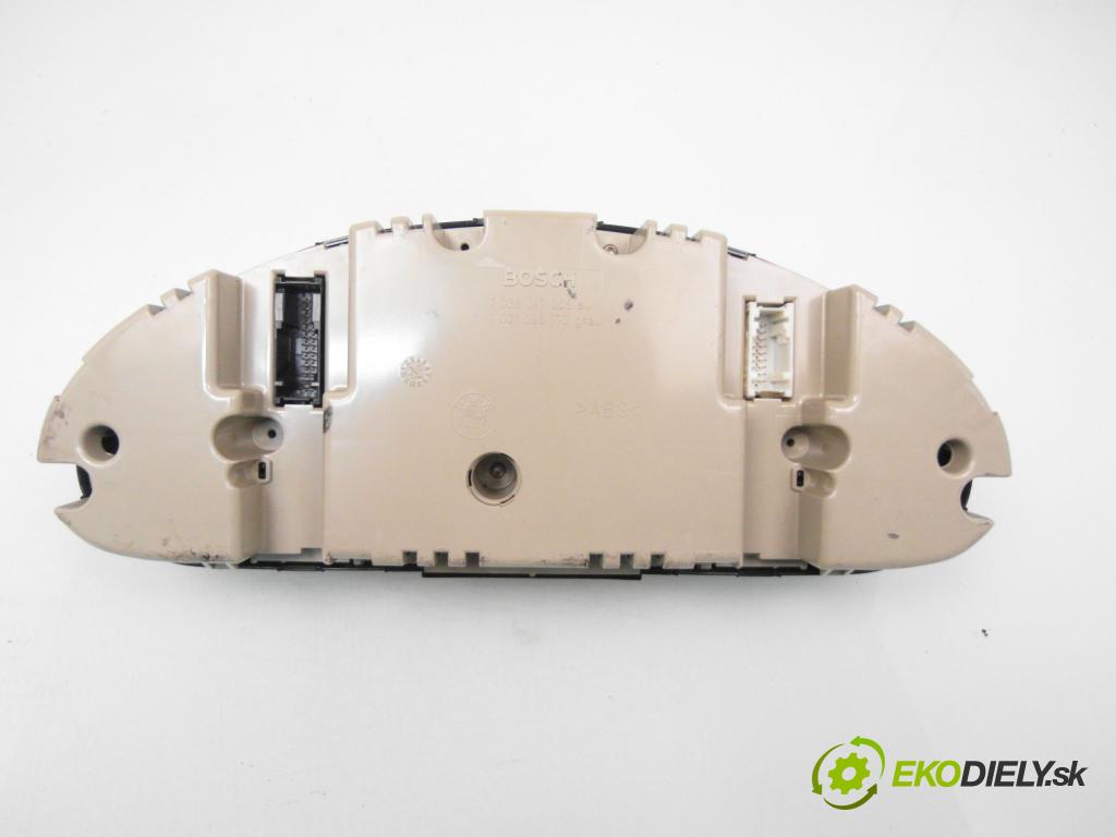 BMW 3 (E46) SEDAN 1999 100,00 320 d 136 - M47 D20 (204D1) 1951,00 Prístrojovka elektrický 6915238 ; 0263639001