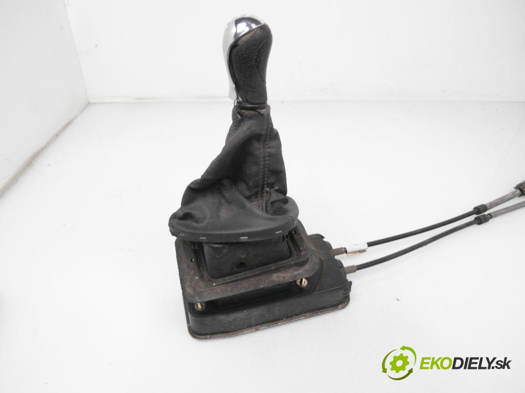 CITROEN C5 I Break (DE_) KOMBI 2003 85,00 1.8 16V (DE6FZB, DE6FZE) - 6FZ (EW7J4) 1749,00 ZVEDÁK: