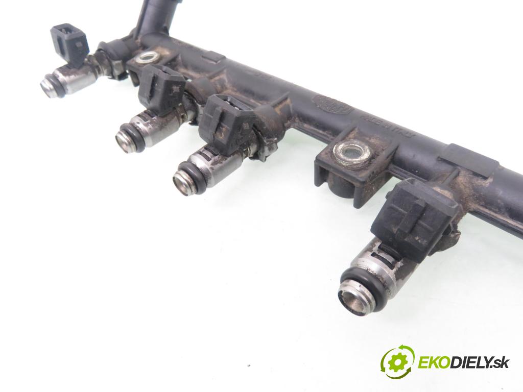 FIAT PANDA (169_) HB 2004 44,00 1.2 Natural Power - 188 A4.000 1242,00 Lišta vstrekovacia B6713219018301 (Vstrekovacia lišta)