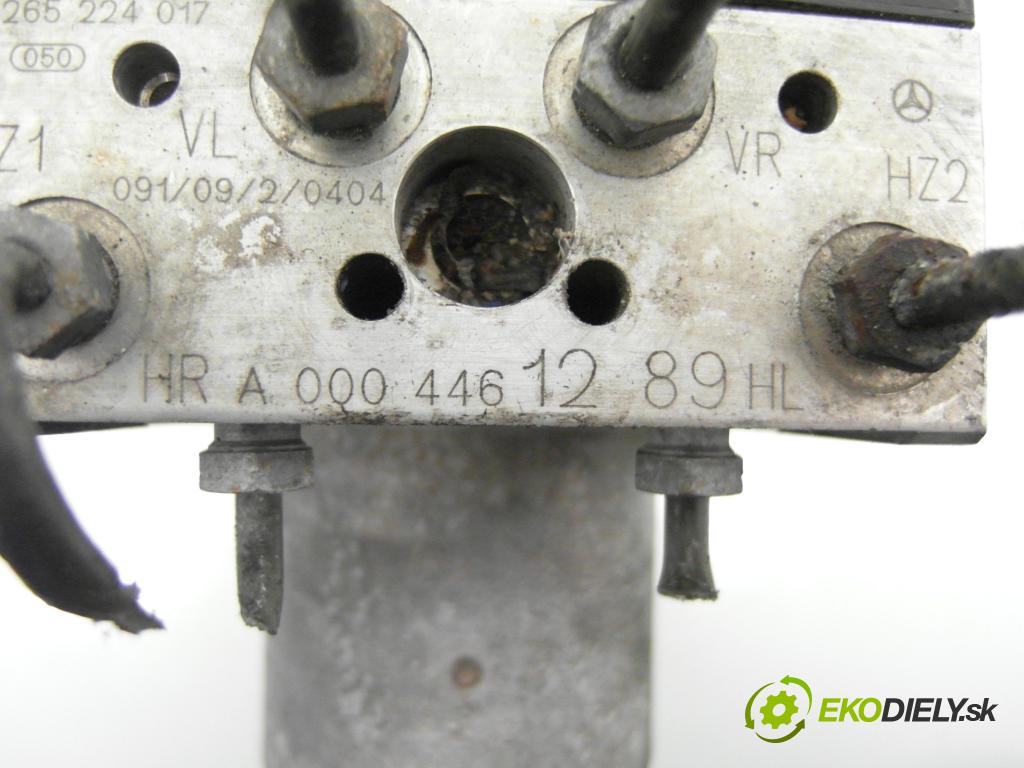 MERCEDES-BENZ VITO Skrzynia (638) VAN 2001 90,00 112 CDI 2.2 (638.094) - OM 611.980 2151,00 pumpa ABS 0265900012 ; A0004461289HL (Pumpa ABS)