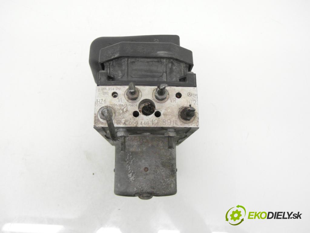 MERCEDES-BENZ VITO Skrzynia (638) VAN 2001 90,00 112 CDI 2.2 (638.094) - OM 611.980 2151,00 Pumpa ABS 0265900012 ; A0004461289HL (Pumpa ABS)