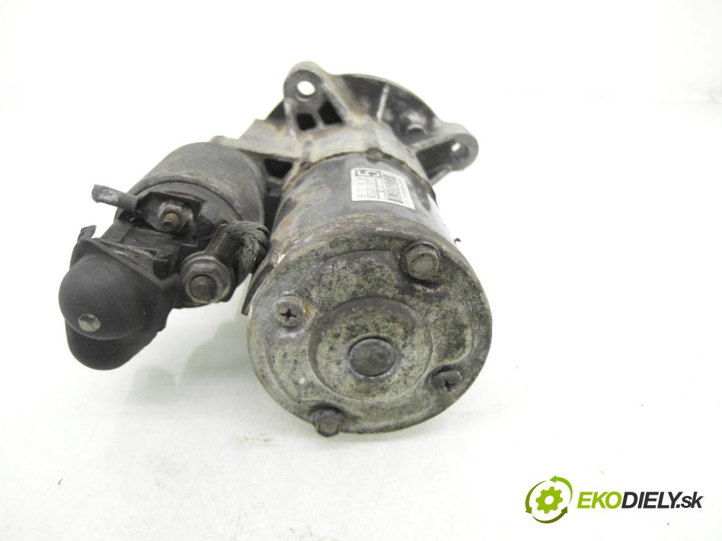 CITROEN C-CROSSER (EP_) SUV 2011 115,00 2.2 HDi 160 - 4HN (DW12MTED4) 2179,00 Štartér 9671014680 ; M000T20872 (Štartér)