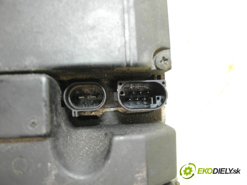 BMW 3 (E46) SEDAN 1999 100,00 320 d 136 - M47 D20 (204D1) 1951,00 Webasto 64128383759 ; 64471B ; 8383759 (Webasto (nezávislé topení))