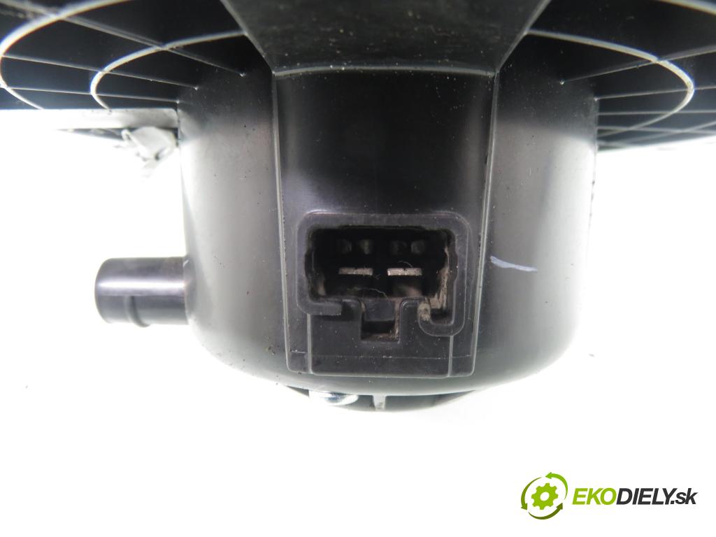 CITROEN C-CROSSER (EP_) SUV 2011 115,00 2.2 HDi 160 - 4HN (DW12MTED4) 2179,00 Ventilátor vetráku 7802A217 ; CSA431D227