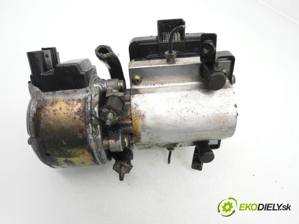 CITROEN C5 I Break (DE_) KOMBI 2003 85,00 1.8 16V (DE6FZB, DE6FZE) - 6FZ (EW7J4) 1749,00 Pumpa nápravy 963671388000 ; 9643373280