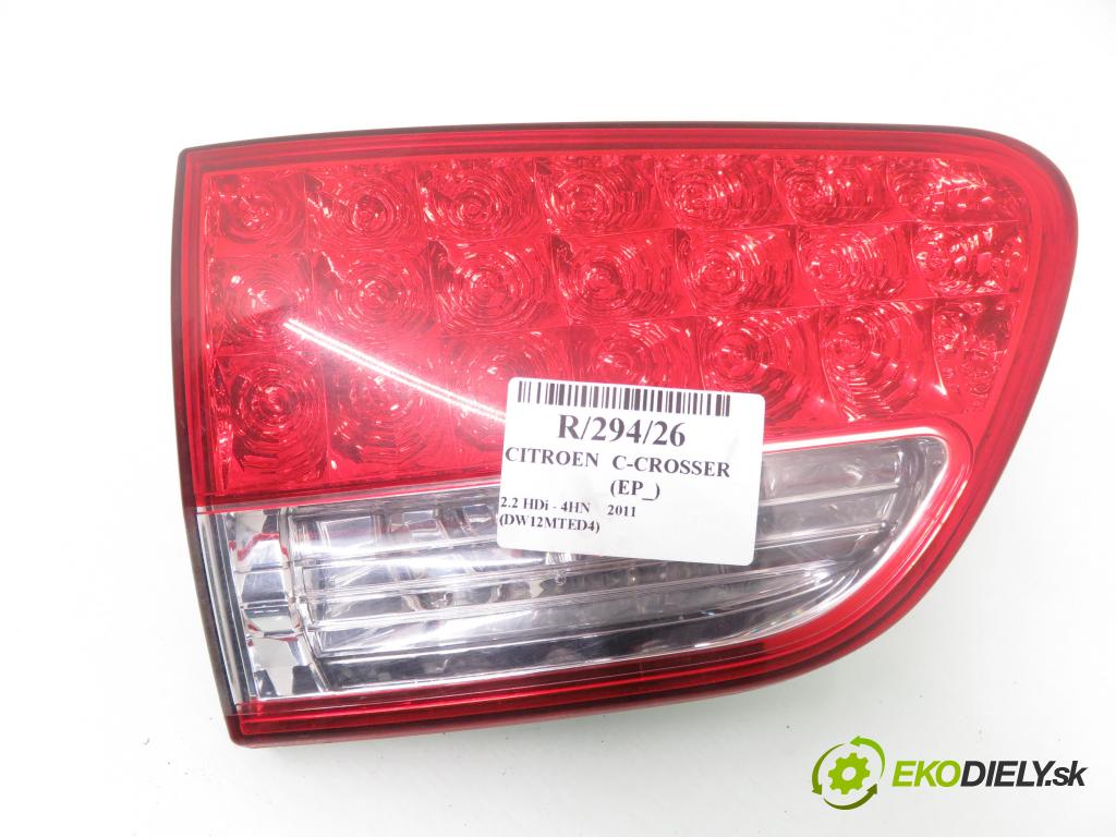 CITROEN C-CROSSER (EP_) SUV 2011 115,00 2.2 HDi 160 - 4HN (DW12MTED4) 2179,00 Svetlo ľavé zadné kufor 1146380L