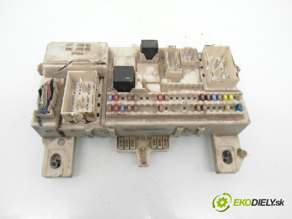 VOLVO V50 (MW) KOMBI 2005 100,00 2.0 D 136 - D 4204 T (PSA) 1997,00 MODUL BSI 30728906 ; 519096408