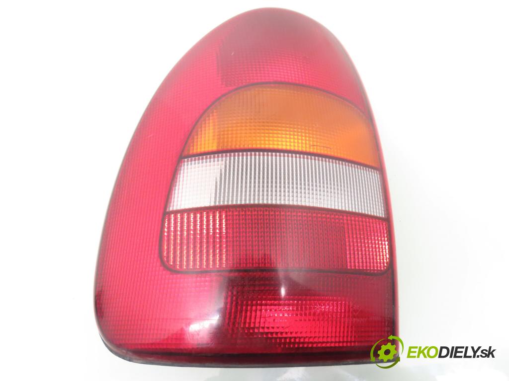 CHRYSLER VOYAGER / GRAND VOYAGER III (GS) MINIVAN 1996 128,00 3.3 Flexfuel - EGM 3301,00 Svetlo ľavé zadné 393811