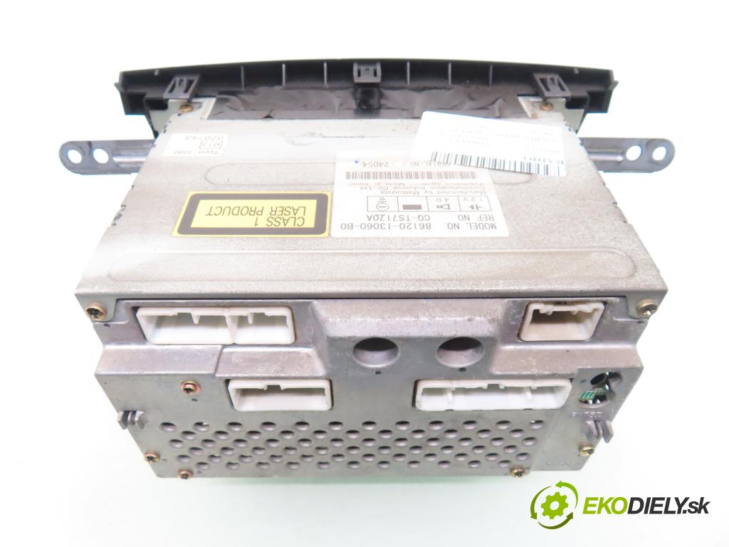 TOYOTA COROLLA Verso (_E12_) MINIVAN 2002 66,00 2.0 D-4D (CDE120_) - 1CD-FTV 1995,00 RADIO CD 8612013060B0