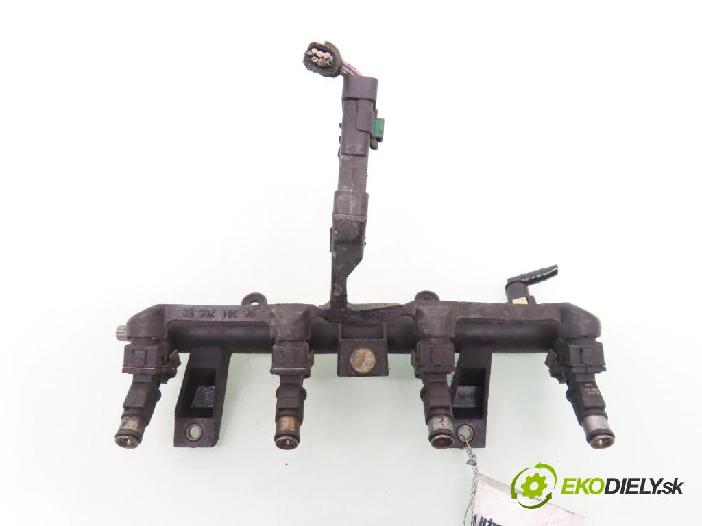 CITROEN C3 I (FC_) HB 2003 54,00 1.4 i - KFV (TU3JP) 1360,00 lišta vstřikovací 9628982980D ; 9638128080 (Vstřikovací lišta)