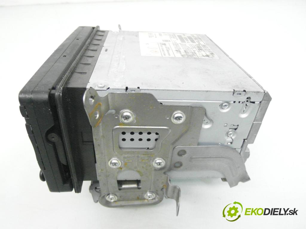 CITROEN C-CROSSER (EP_) SUV 2011 115,00 2.2 HDi 160 - 4HN (DW12MTED4) 2179,00 RADIO 8750A139 ; 8750A225