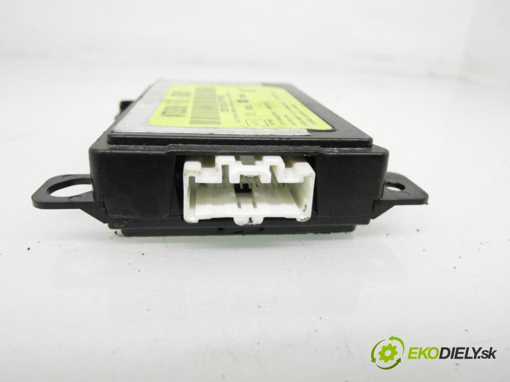 CITROEN C-CROSSER (EP_) SUV 2011 115,00 2.2 HDi 160 - 4HN (DW12MTED4) 2179,00 MODUL BLUETOOTH 8785A016