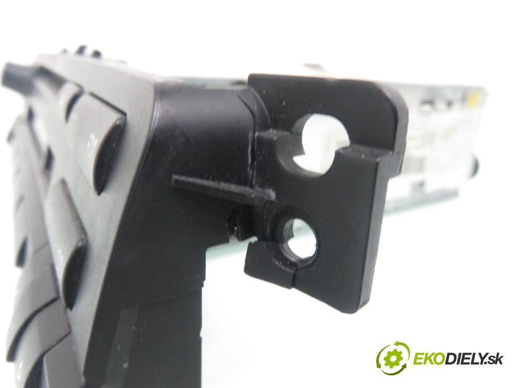 BMW 3 (E46) SEDAN 1999 100,00 320 d 136 - M47 D20 (204D1) 1951,00 RADIO CD 6902661 ; 7649273