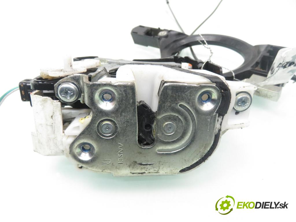 CITROEN C-CROSSER (EP_) SUV 2011 115,00 2.2 HDi 160 - 4HN (DW12MTED4) 2179,00 zámok PTE
