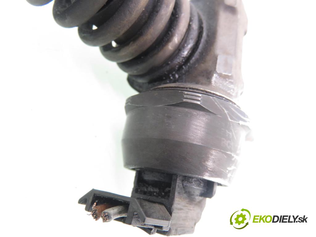 VW PASSAT B5 Variant (3B5) KOMBI 1999 85,00 1.9 TDI - ATJ 1896,00 Vstrekovač 038130073T ; 0414720035 (Vstrekovač paliva)