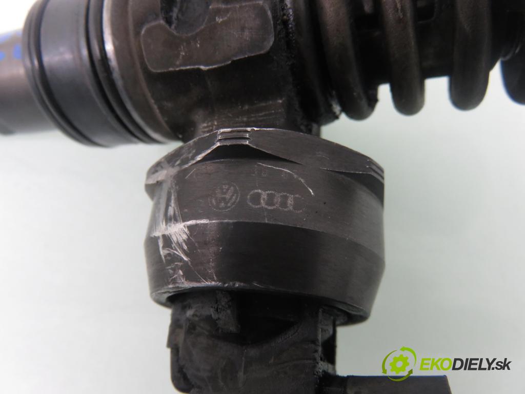 VW PASSAT B5 Variant (3B5) KOMBI 1999 85,00 1.9 TDI - ATJ 1896,00 Vstrekovač 038130073T ; 0414720035 (Vstrekovač paliva)