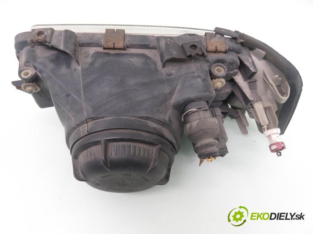 AUDI 80 (8C, B4) SEDAN 1994 66,00 1.9 TDI - 1Z 1896,00 Svetlo PP