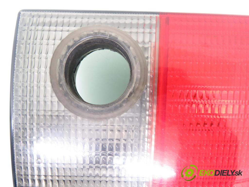 AUDI 80 (8C, B4) SEDAN 1994 66,00 1.9 TDI - 1Z 1896,00 Svetlo pravé zadné kufor