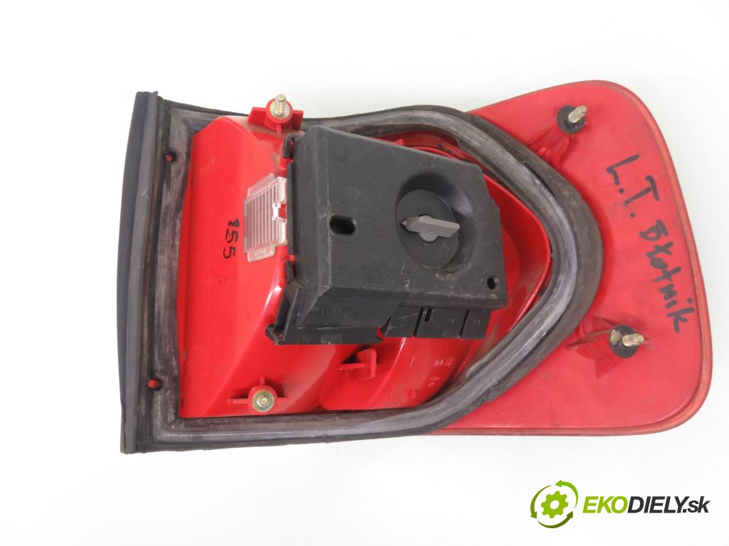 AUDI 80 (8C, B4) SEDAN 1994 66,00 1.9 TDI - 1Z 1896,00 Svetlo ľavé zadné 8A0945095E ; 140337