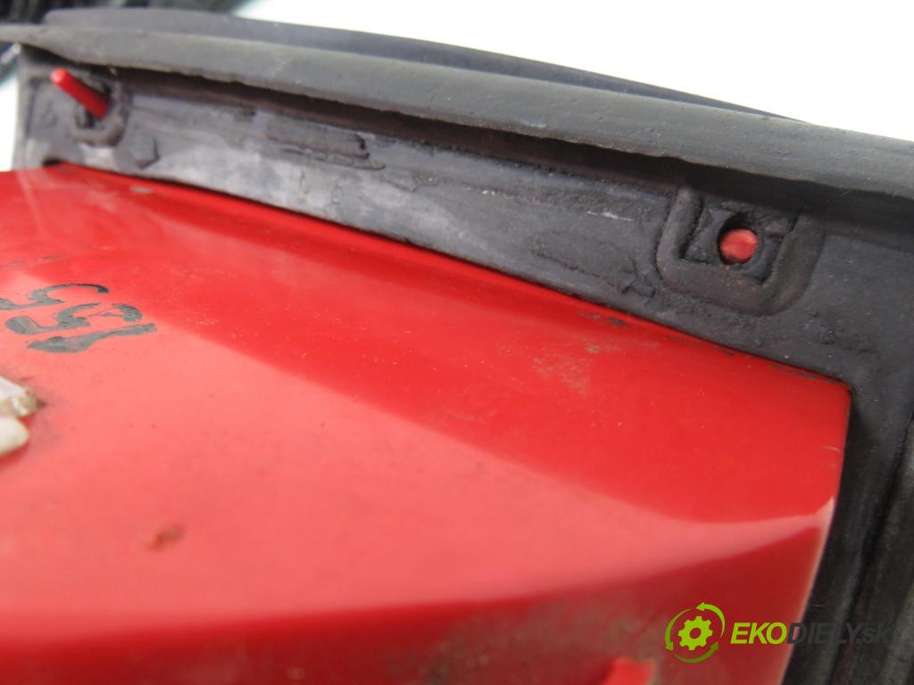 AUDI 80 (8C, B4) SEDAN 1994 66,00 1.9 TDI - 1Z 1896,00 Svetlo ľavé zadné 8A0945095E ; 140337