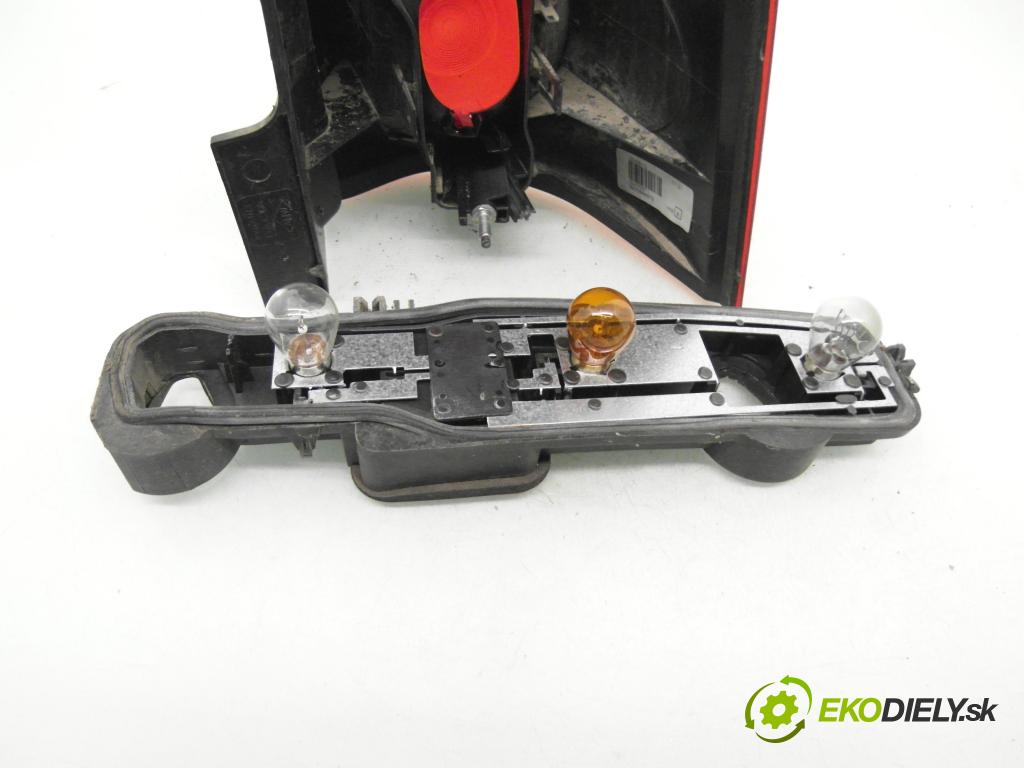 DACIA LOGAN (LS_) KOMBIVAN 2009 64,00 1.6 (LSOB, LSOD, LSOF, LSOH) - K7M 710 1598,00 Svetlo ľavé zadné 62420911 ; 8200864612