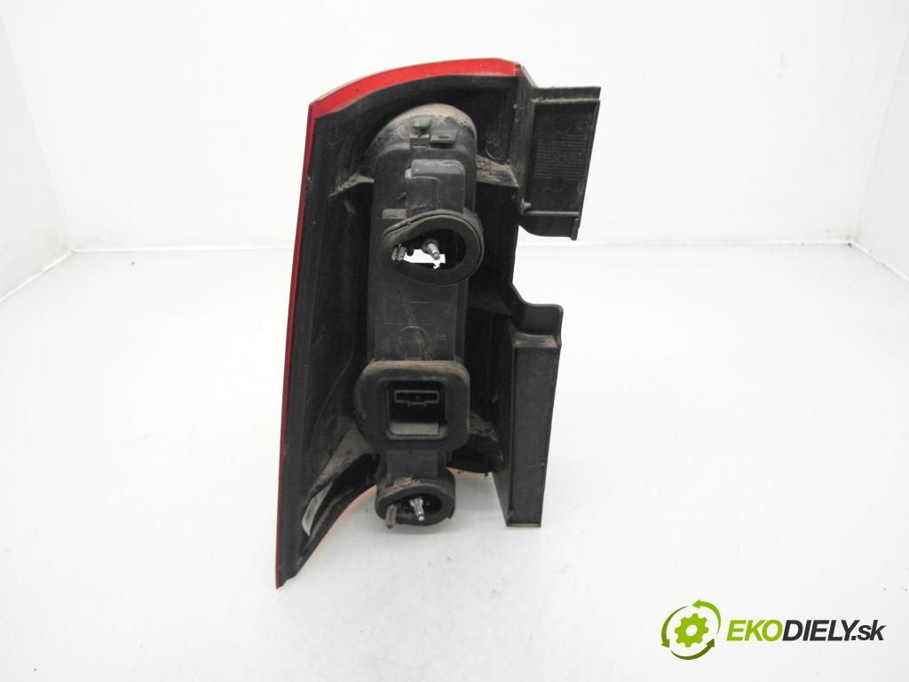 DACIA LOGAN (LS_) KOMBIVAN 2009 64,00 1.6 (LSOB, LSOD, LSOF, LSOH) - K7M 710 1598,00 Svetlo pravé zadné 62420912 ; 8200864610