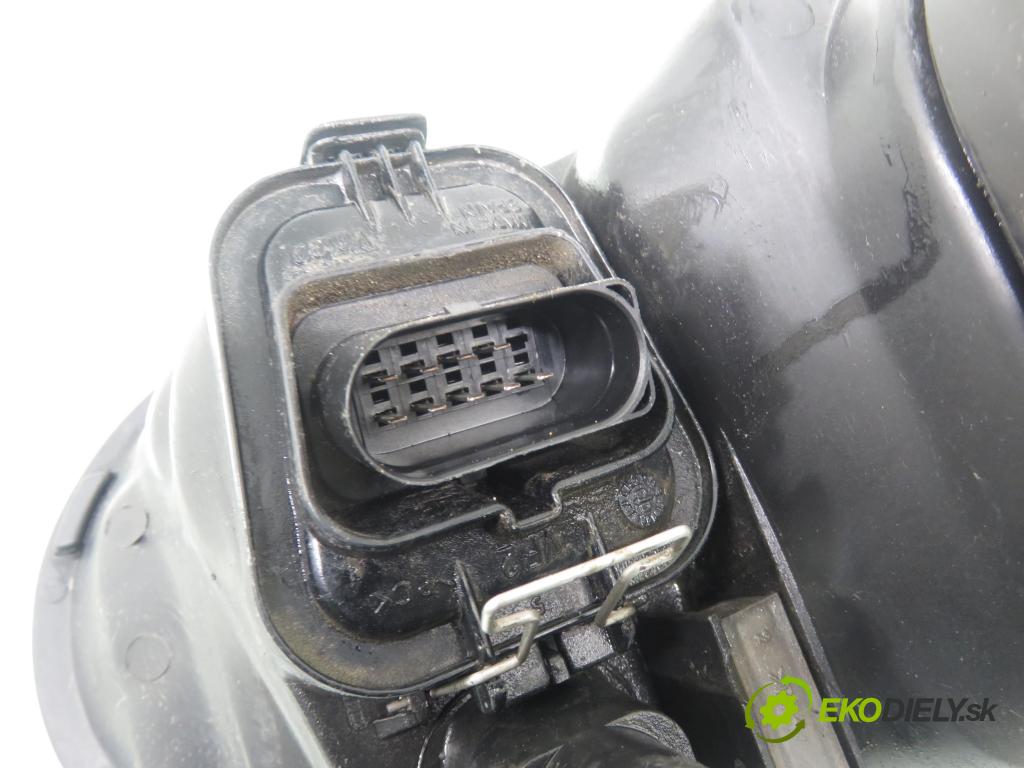 VW GOLF IV (1J1) HB 1999 85,00 1.9 TDI - AUY 1896,00 Svetlo LP 1J1941015B ; 67742010 ; 1J0941295F