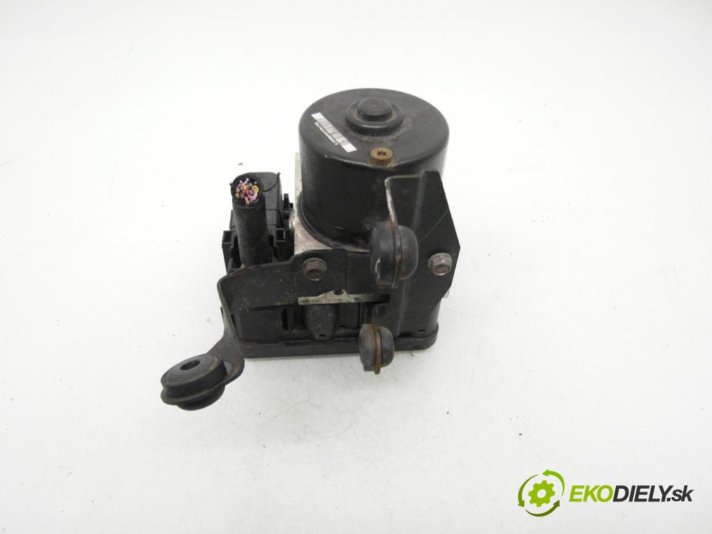 MAZDA 5 (CR19) MINIVAN 2007 107,00 2 - LFF7 1999,00 Pumpa ABS 06210950463 ; 000009525E4 ; 06740826806071 (Pumpa ABS)