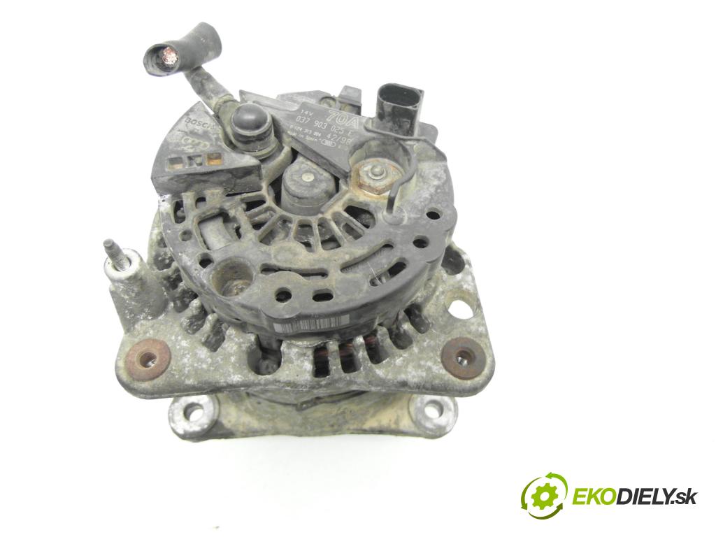 VW GOLF IV (1J1) HB 1999 55,00 1.4 16V - APE 1390,00 Alternátor 037903025E ; 0124315004 (Alternátor)