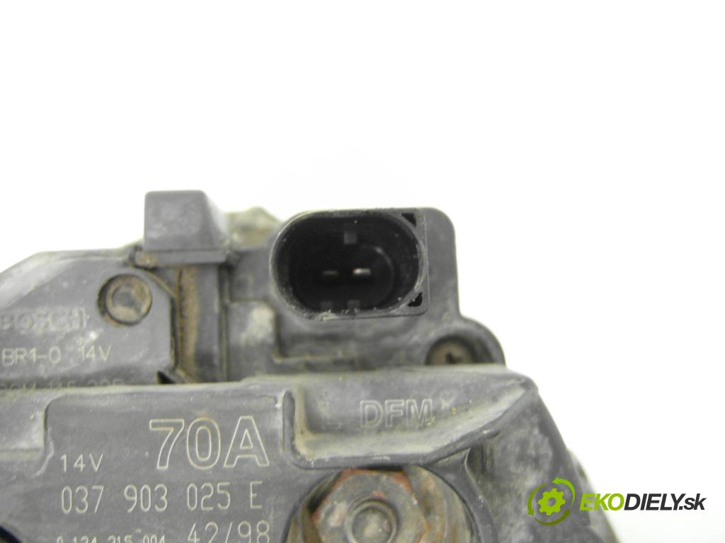 VW GOLF IV (1J1) HB 1999 55,00 1.4 16V - APE 1390,00 Alternátor 037903025E ; 0124315004 (Alternátor)