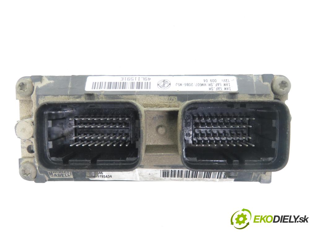 FIAT PANDA (169_) HB 2004 40,00 1.1 54 - 187 A1.000 1108,00 spínačka / imobilizéra IMMO / řídící jednotka 55193434 ; IAW5AFSM ; S118578010B
