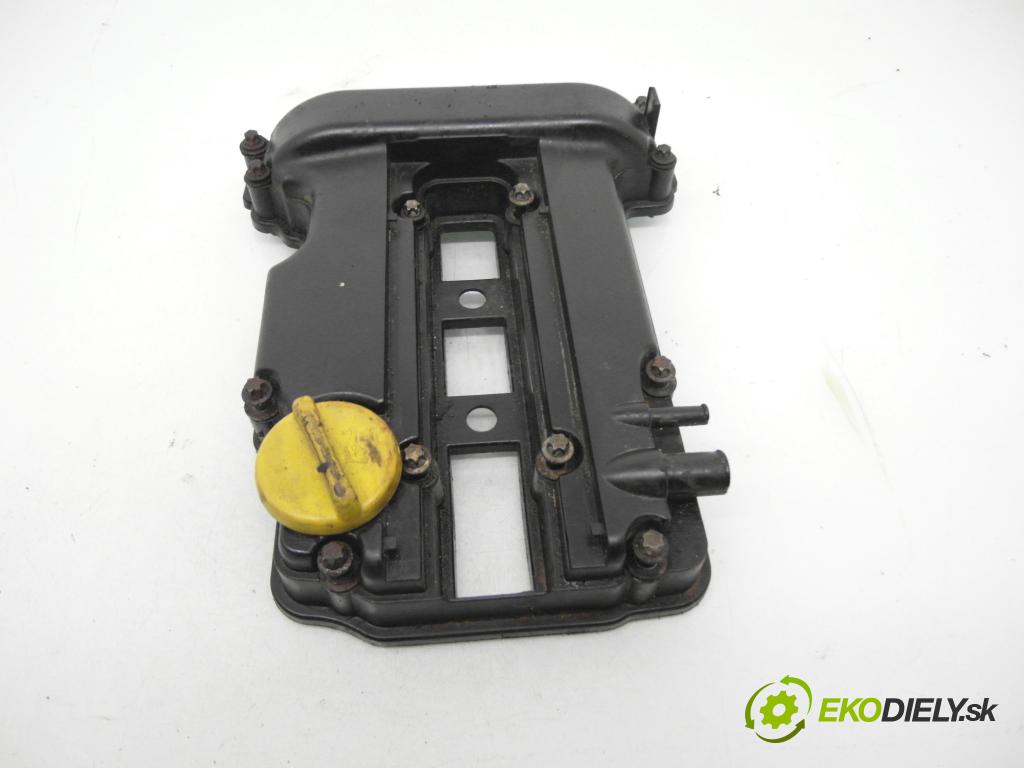 OPEL CORSA B (S93) HB 1999 40,00 1.0 i 12V 54 - X 10 XE 973,00 kryt Ventilů 24403771