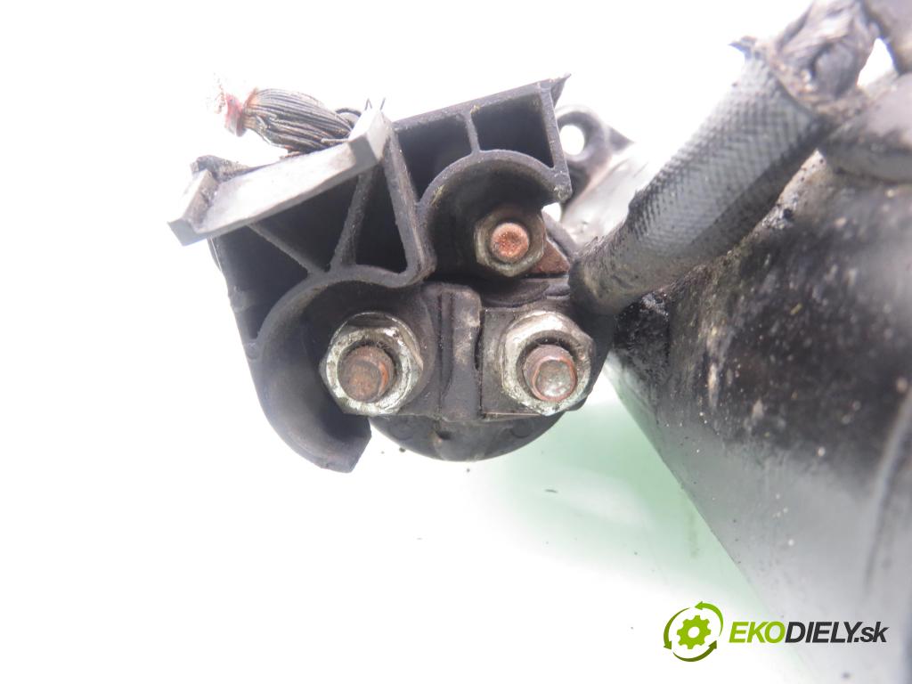 FORD FOCUS Turnier (DNW) KOMBI 2004 85,00 1.8 TDCi - F9DA 1753,00 Štartér 1S4U11000AA (Štartér)