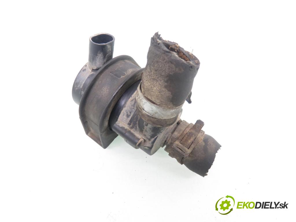 VOLVO V50 (MW) KOMBI 2005 100,00 2.0 D 136 - D 4204 T (PSA) 1997,00 pumpa paliva Webasto