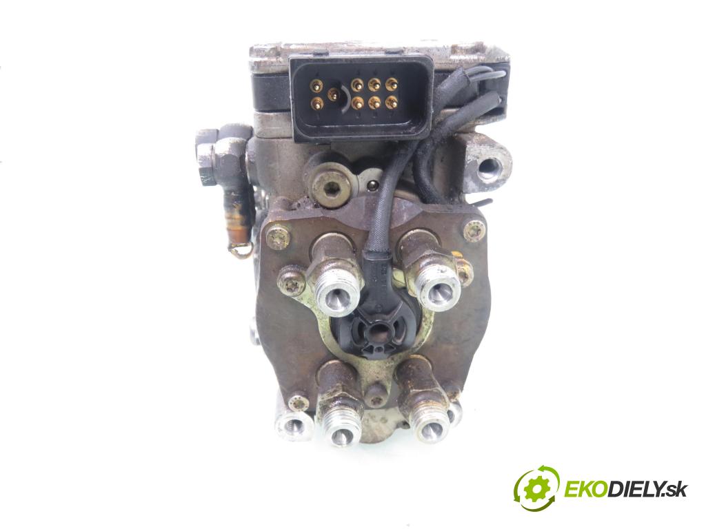 BMW 3 (E46) SEDAN 1999 100,00 320 d 136 - M47 D20 (204D1) 1951,00 Pumpa vstrekovacia 0281010888 ; 0281002173 (Vstrekovacie čerpadlo)