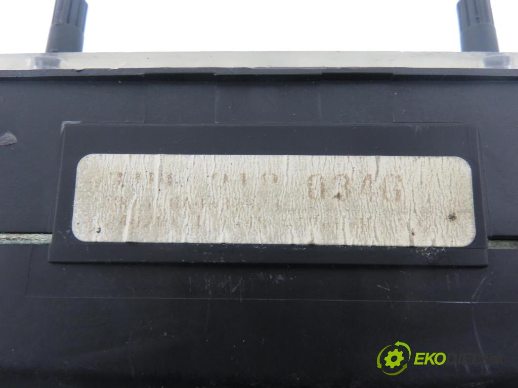 SKODA OCTAVIA I (1U2) SEDAN 2004 81,00 1.9 TDI - ASV 1896,00 prístrojovka elektrický 1U1919034G