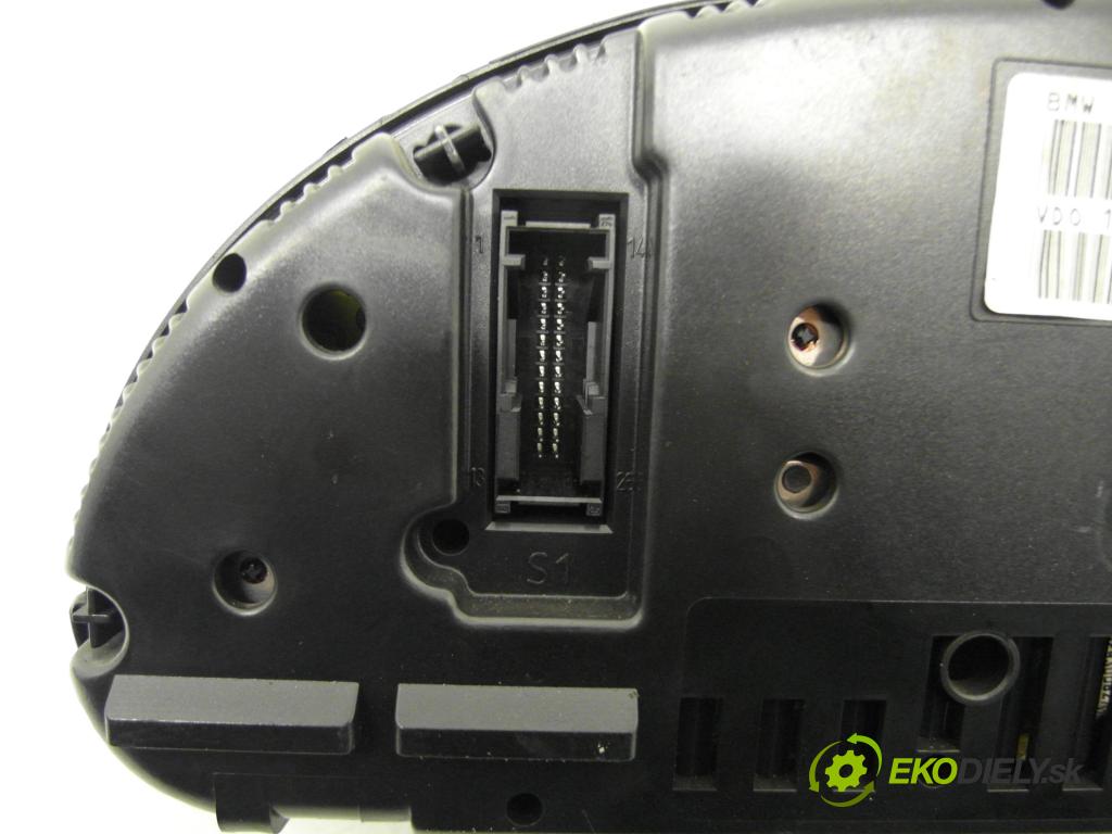 BMW 5 Touring (E39) KOMBI 1998 105,00 525 tds 143 - M51 D25 (256T1) 2497,00 Prístrojovka elektrický 62118381198 ; 87001374 ; 87001313