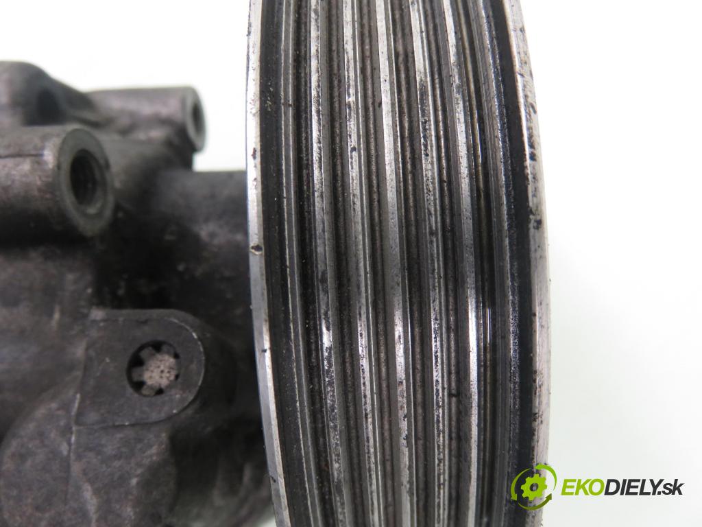 AUDI A4 Avant (8E5, B6) KOMBI 2002 96,00 2 - ALT 1984,00 Pumpa servočerpadlo 8E0145153ES ; 06B145255 (Servočerpadlo)